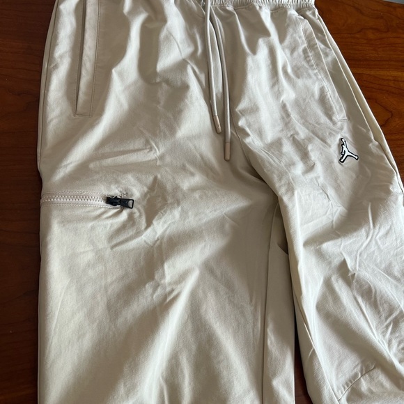 Jordan Men's Dri-FIT Standard fit men’s Pants tan DQ7509-206 kaki color - Picture 4 of 7